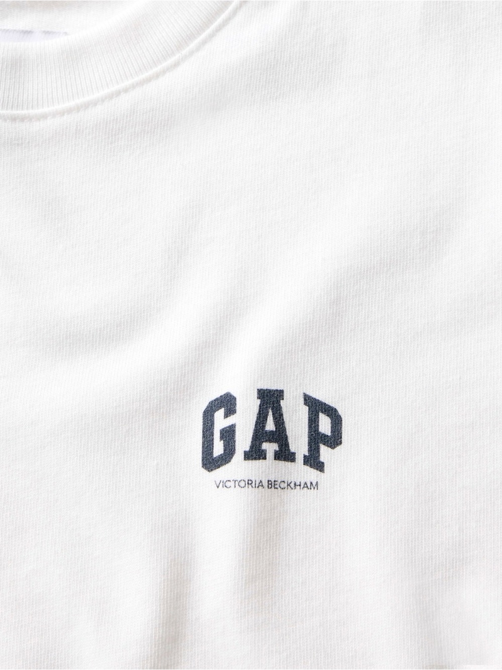 GAP x Victoria Beckham Women's White Logo Crewneck T-shirt - Picture 4 of 6